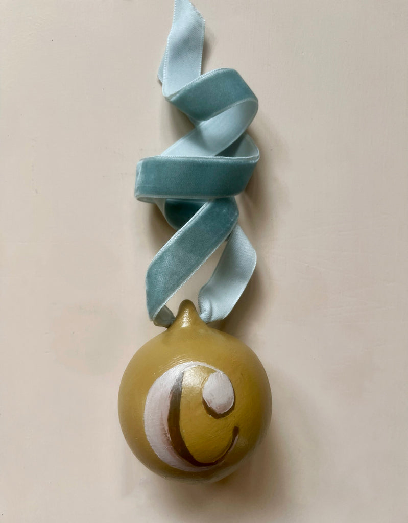 CINNAMON BAUBLE